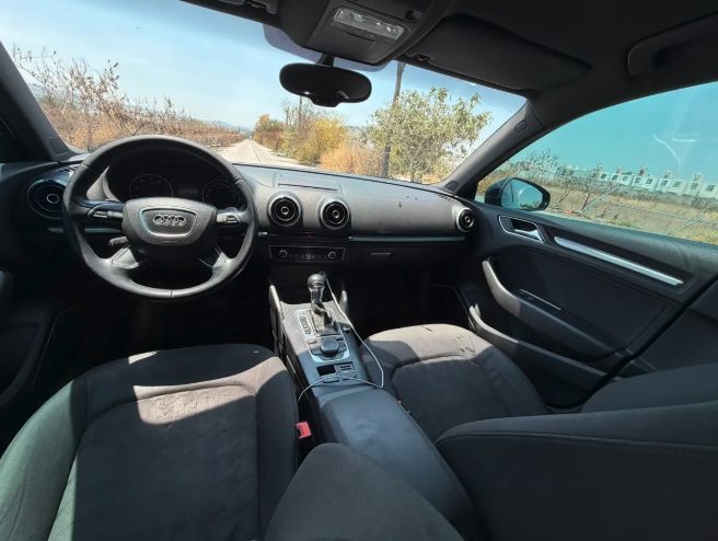 Audi A3 1.8 Ambiente AT foto