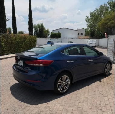 Hyundai Elantra 2.0 Limited Tech Navi AT foto