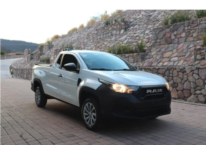 Ram 700 1.3 SLT Reg Cab FWD