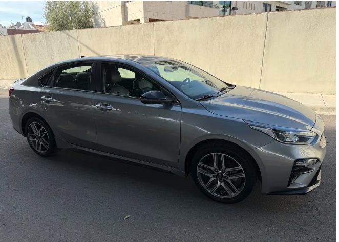 Kia Forte 2.0 HB GT Line AT foto