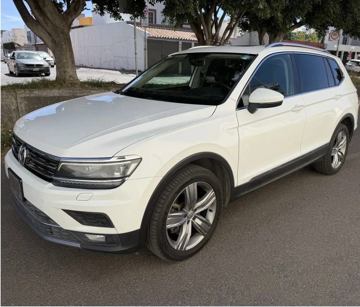 Volkswagen Tiguan 2.0 Highline AT