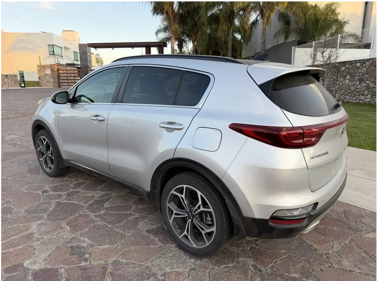 Kia Sportage 2.4 SXL AWD AT foto
