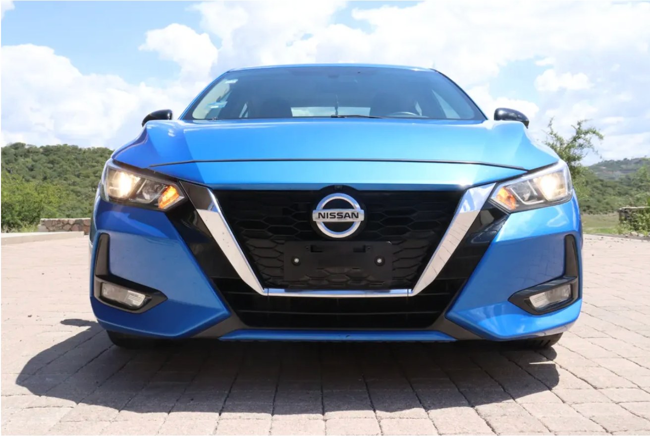 Nissan Sentra 2022 1.8 Advance CVT