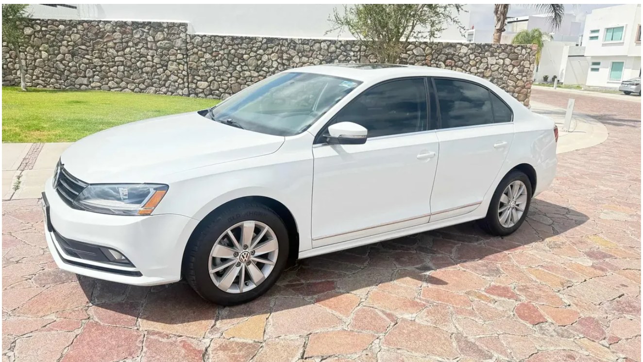 Volkswagen Jetta 2018 2.5 Comfortline Tiptronic AT